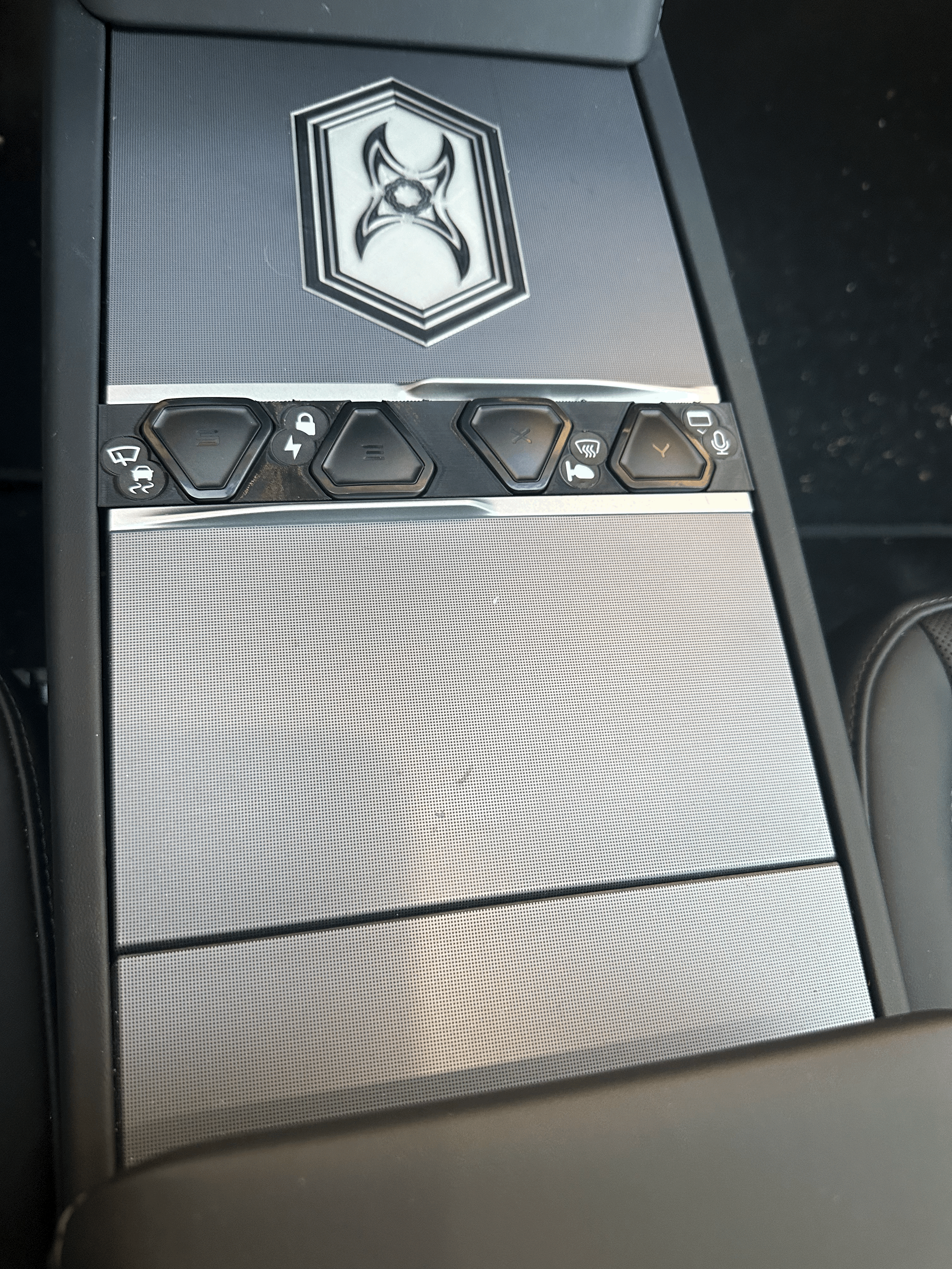 Insert center console S3xy buttons cho Tesla Model 3 Highland