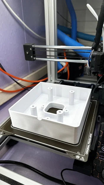 Case gắn tường cho Unifi U6 Enterprise In-Wall (không cần khoét tường) - Image 1