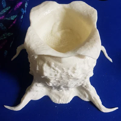 Trứng Alien FaceHugger (Alien FaceHugger Egg)