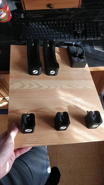 Đế sạc VALVE Index Knuckles & HTC VIVE Tracker 3.0 - Image 7