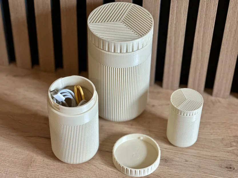 Travel Boxes – Bộ hộp tròn đựng đồ du lịch 3 kích thước - Image 1