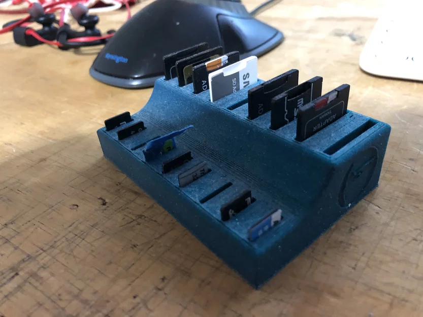 Khay đựng thẻ SD 2.5 – 3 kích thước khác nhau! - Image 1