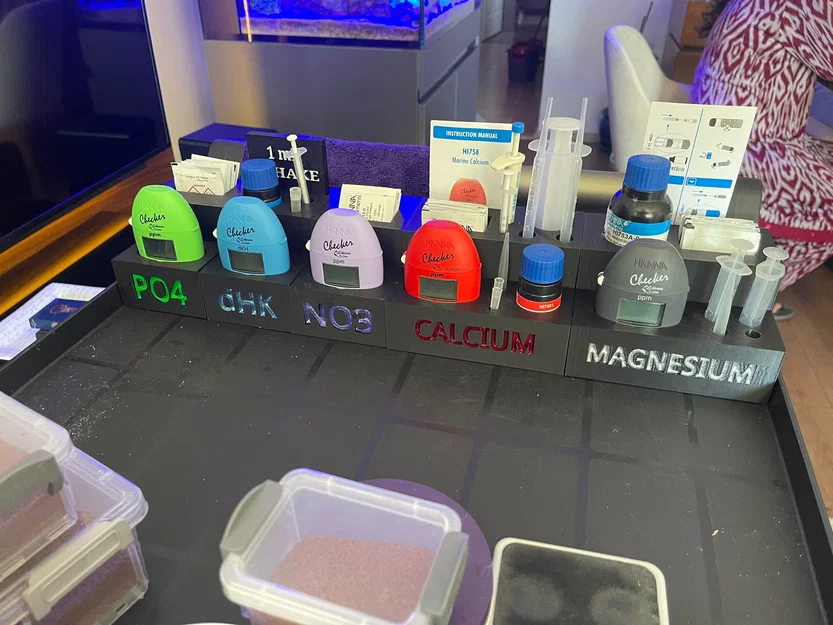 Khay Đựng Hanna Checker Cho Hồ Cá Biển - Gọn Gàng & Chuyên Nghiệp - Image 1