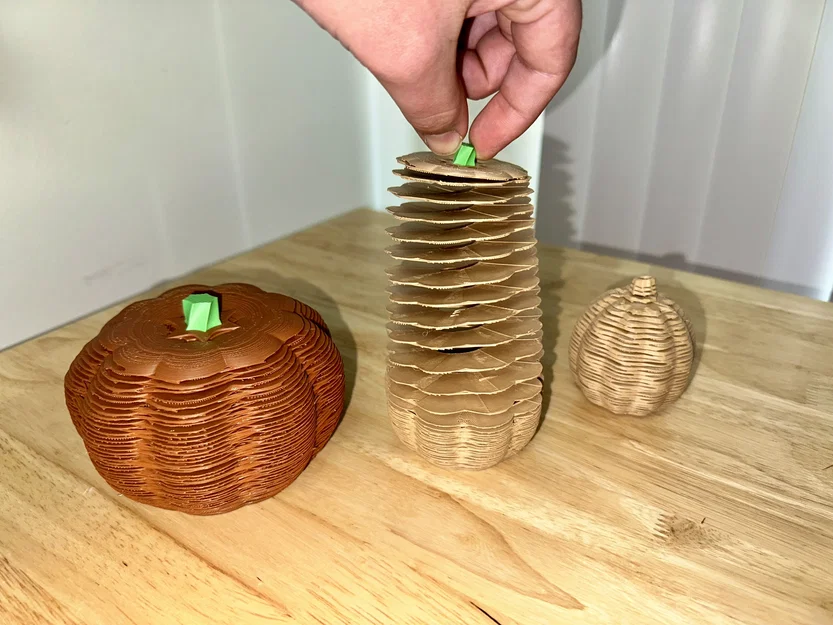 Bí Ngô Halloween Không Phải Slinky - Print in Place! - Image 1