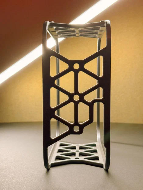 Giá treo lồng ôm sát Mac Studio dưới gầm bàn - Image 1