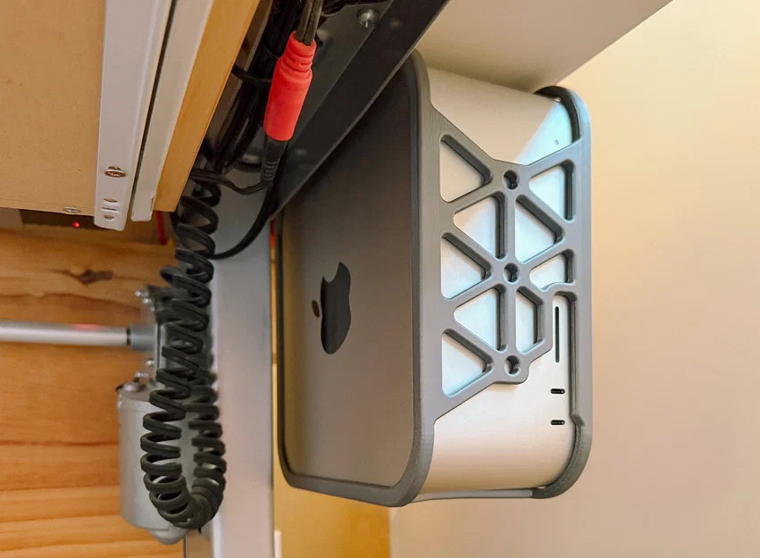 Giá treo lồng ôm sát Mac Studio dưới gầm bàn - Image 2