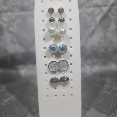 Kệ treo bông tai & trang sức kèm khay để đồ (Storage Rack & Tray)