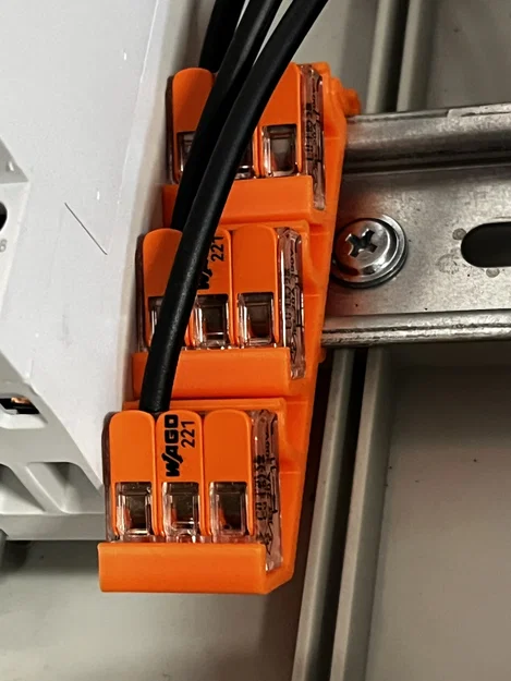 Đế gắn WAGO 221-41x lên thanh ray DIN (DIN Rail Holder) - Image 1