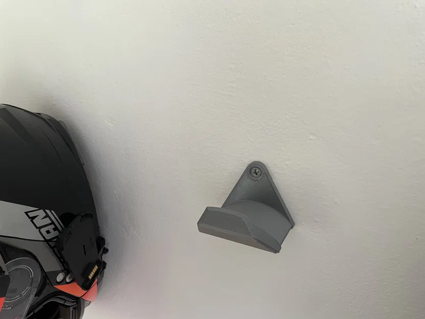 Giá treo mũ bảo hiểm 3D nhỏ gọn, chống bụi bẩn cực hiệu quả - Image 2