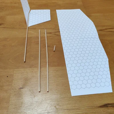 Máy bay mô hình chạy bằng dây thun nhỏ gọn