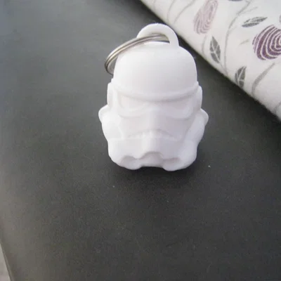 Móc khóa hình mũ bảo hiểm Stormtrooper 3D cực chất cho fan Star Wars
