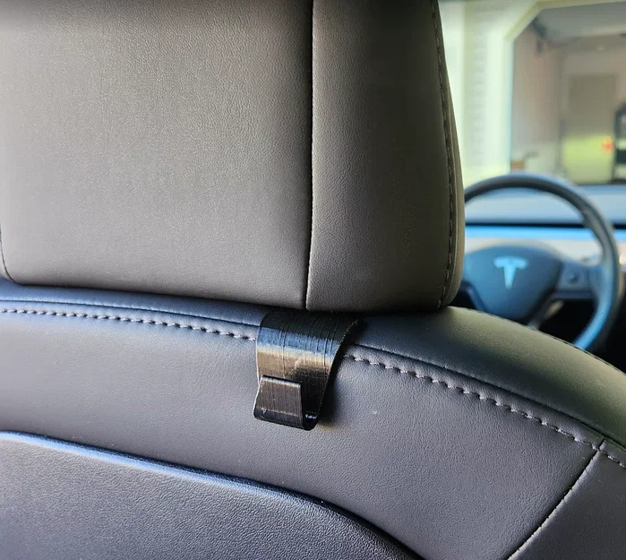 Móc treo đồ 3D cho ghế trước Tesla Model 3 và Model Y - Image 1
