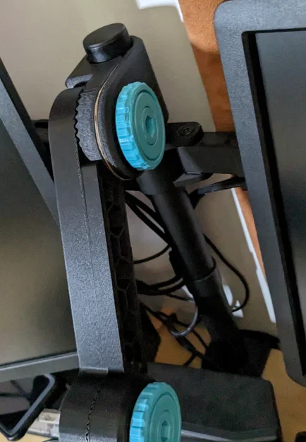 Ngàm kẹp đa năng cho chân đế màn hình (Clamp mount cho monitor stand) - Image 1