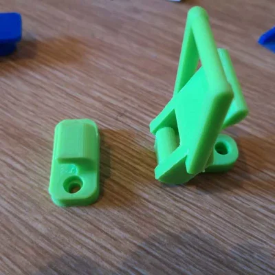 Latch / Verschluss (Khóa gài)