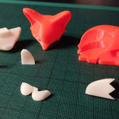 Mô hình chú cáo đang ngủ in 3D hai màu xinh xắn