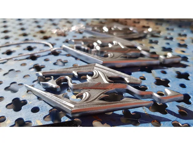 Vòng cổ logo Skyrim (Skyrim logo necklace) - Image 2