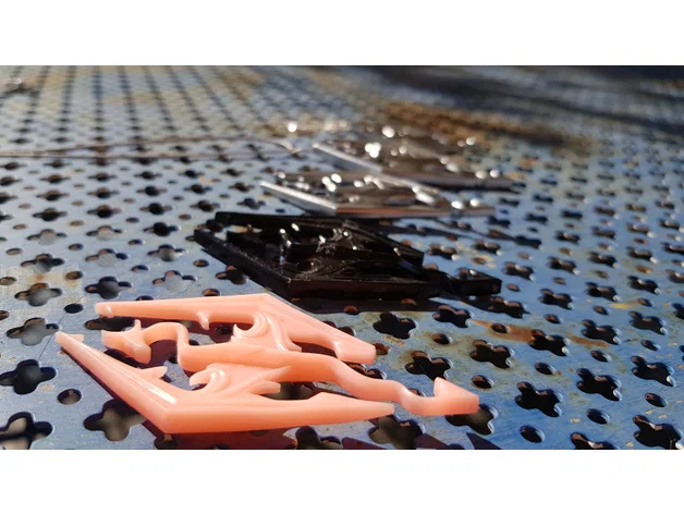 Vòng cổ logo Skyrim (Skyrim logo necklace) - Image 3