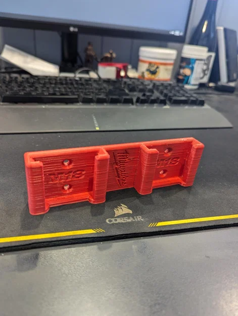 Giá đỡ pin Milwaukee M18 (Milwaukee M18 Battery Holder) - Image 1