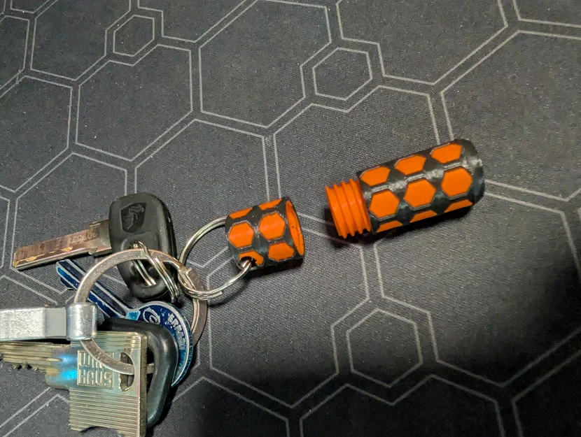 Keychain Pill Box V2 - Hộp Đựng Thuốc Dạng Móc Khóa - Image 1