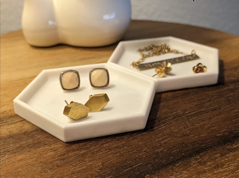 Khay Đựng Trang Sức & Kính Mắt Hình Lục Giác In 3D Độc Đáo - Image 1