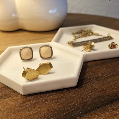 Khay Đựng Trang Sức & Kính Mắt Hình Lục Giác In 3D Độc Đáo