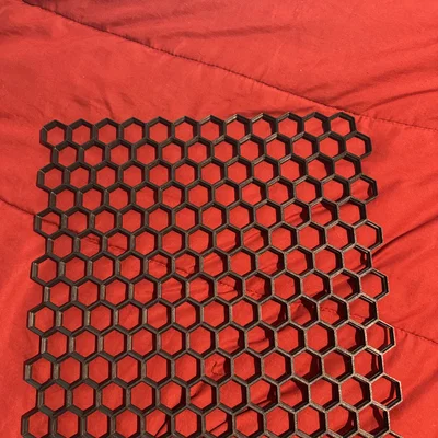 Bảng treo tường tổ ong (Honeycomb Wall) đa năng tối ưu cho in 3D