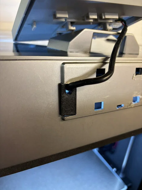 Nắp che khe cáp màn hình LCD cho Qidi Plus 4 cực gọn gàng - Image 1