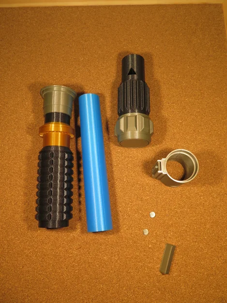 SW - Obi-Wan Kenobi Collapsing Lightsaber (NO SUPPORTS) by-MrHan/24 - Image 5