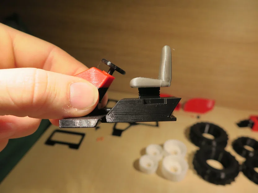 Tractor - Zetor 7745 (NO SUPPORTS) 2023 - Image 4