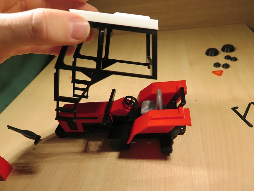 Tractor - Zetor 7745 (NO SUPPORTS) 2023 - Image 8