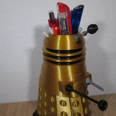 Doctor Who Dalek - Giá cắm bút 2023