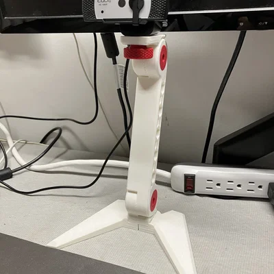 Giá đỡ webcam để bàn