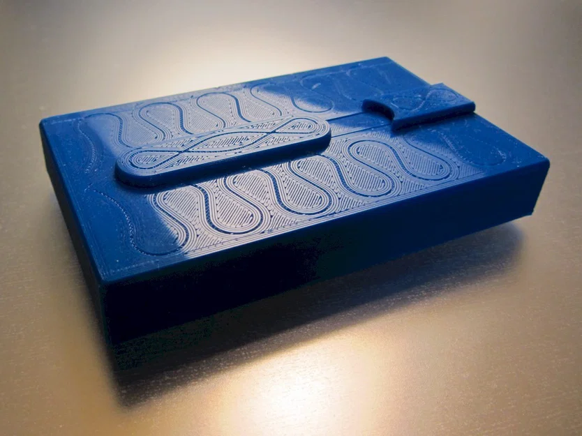 Hộp đựng danh thiếp Stiletto - Image 2