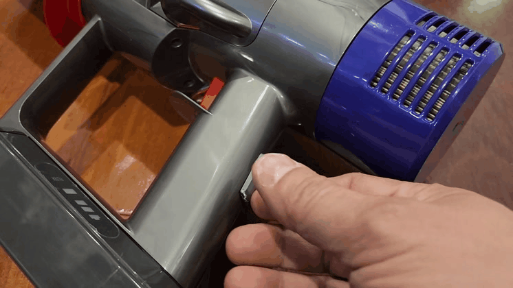 #0115 Chốt thay pin nhanh Dyson V10 (Battery Quick Change Pin) - Image 3