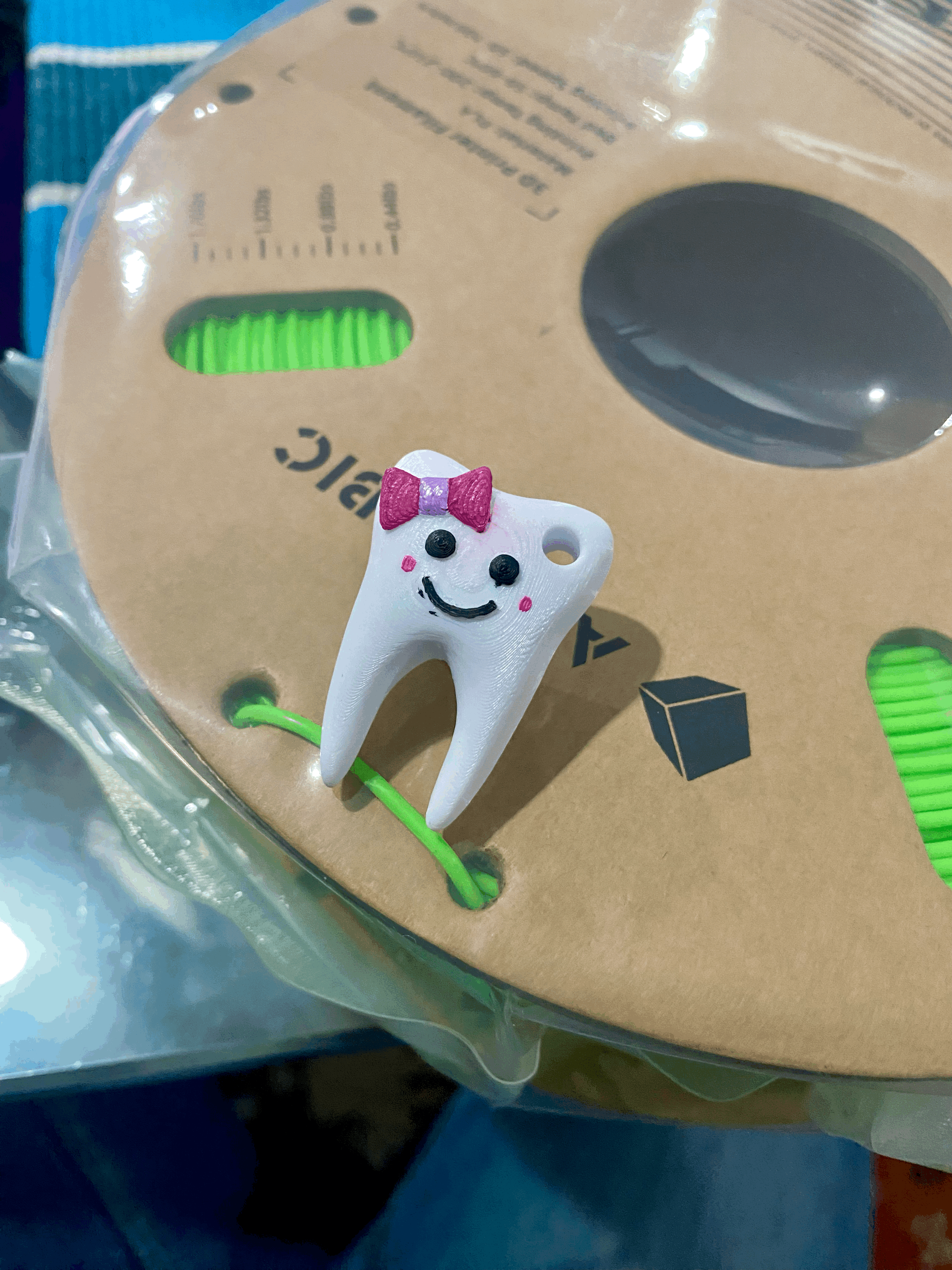 Móc Khóa Răng Mặt Cười Dễ Thương (Cute Tooth Keychain) - Thumbnail 2