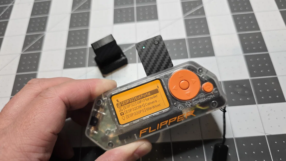 Mini Wi-Fi Board cho Flipper Zero (Vỏ & Chân đế) - Image 1