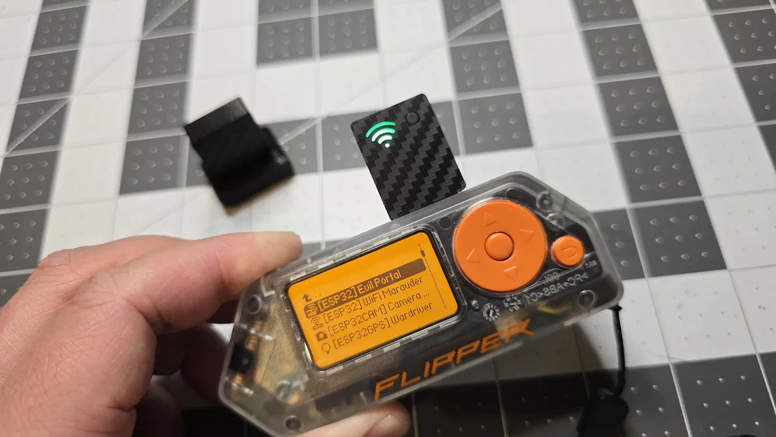 Mini Wi-Fi Board cho Flipper Zero (Vỏ & Chân đế) - Image 3