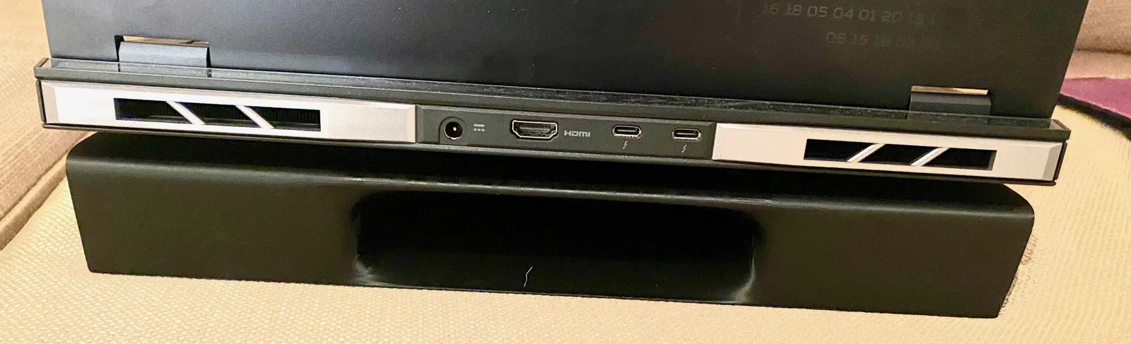 Gaming Laptop Cooler – Đế kê tản nhiệt cho laptop gaming - Image 5