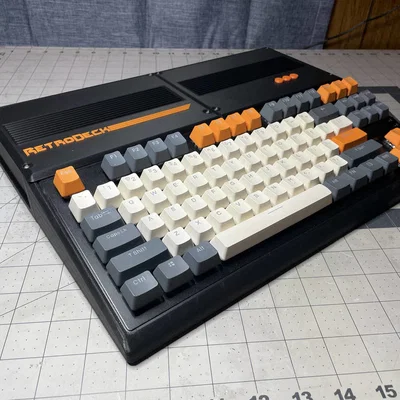 RetroDeck - Vỏ máy kiểu nêm cho Raspberry Pi 3 và MiSTer