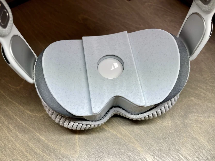 Case tối giản cho Vision Pro kèm khe AirTag (The Missing Minimal Vision Pro Case) - Image 6