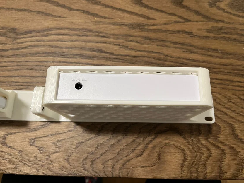 Giá đỡ rack 19-inch dạng module cho Ubiquiti Unifi USW-Lite-8 PoE - Image 4