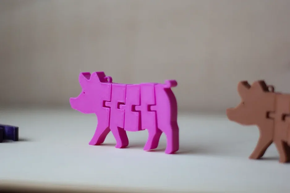 Móc khóa chú heo Flexi Pig Articulated in 3D dễ thương - Image 1