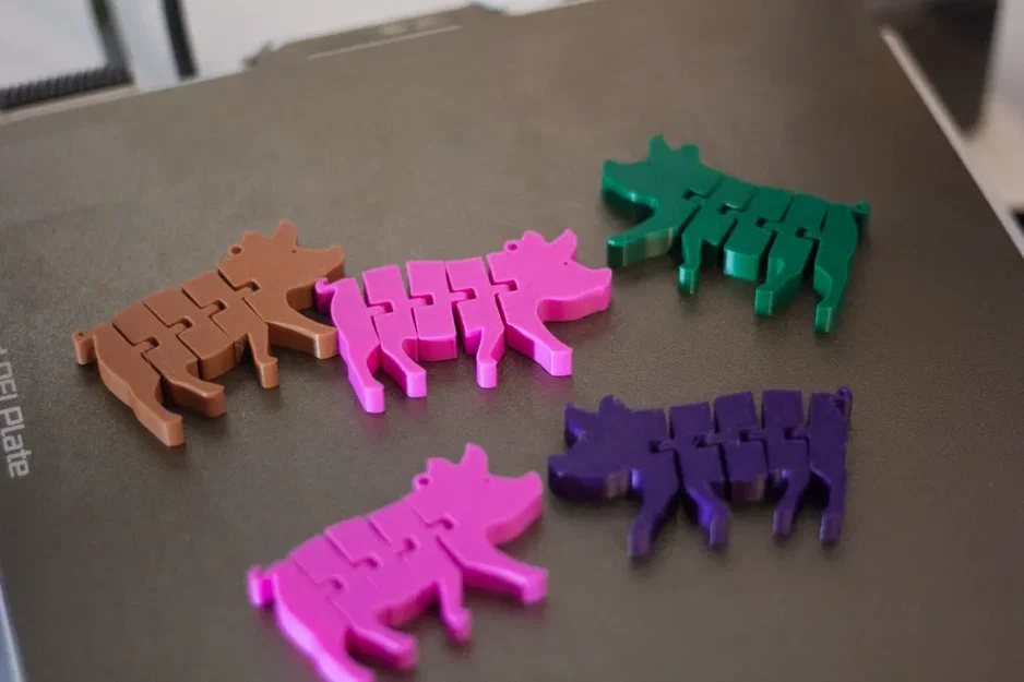 Móc khóa chú heo Flexi Pig Articulated in 3D dễ thương - Image 2