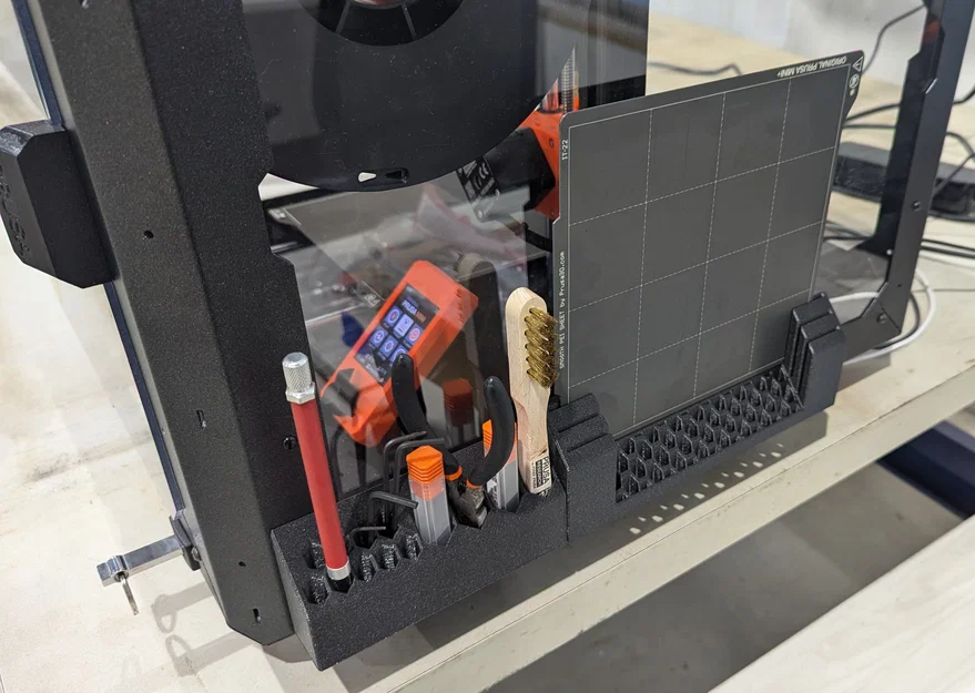 Kẹp giữ sheet cho MINI Enclosure - Original Prusa MINI Enclosure - Image 1