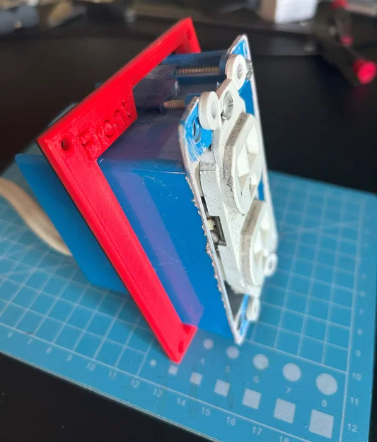 Khuôn cắt vách thạch cao cho hộp điện (Cutout Template) in 3D - Image 2