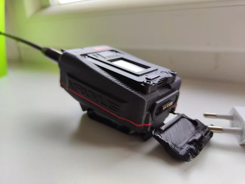 Bản Remix Vỏ Case Meshtastic Gendemik CHUNKY "MAXIMUS T114" - Image 7