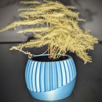 Chậu trồng cây cảnh 3D thiết kế vân dọc hiện đại (STL)