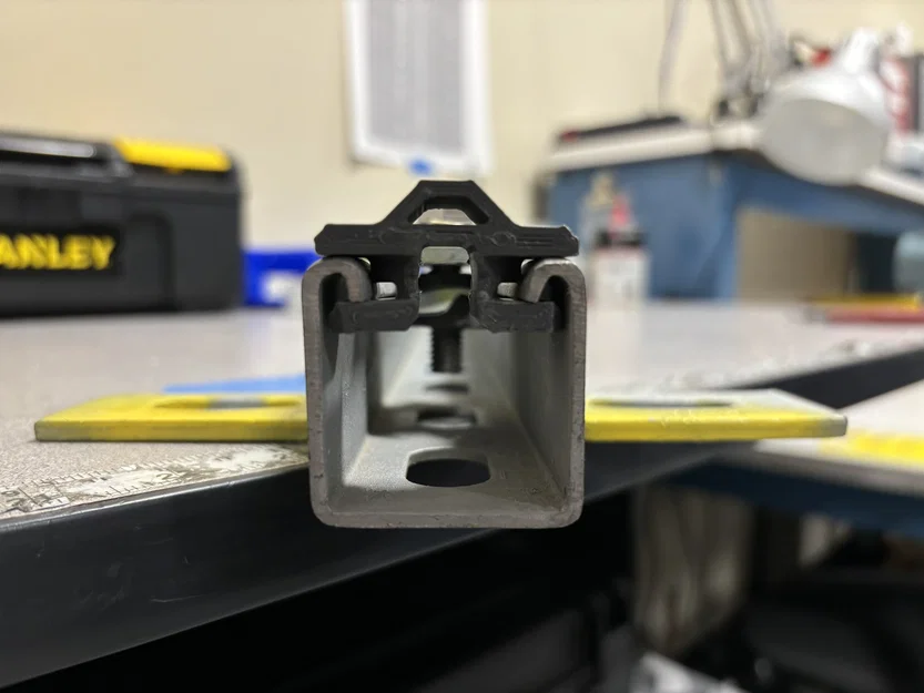 Ngàm gắn dây rút cho Strut Channel (Strut Channel Zip Tie Mounts) - Image 1