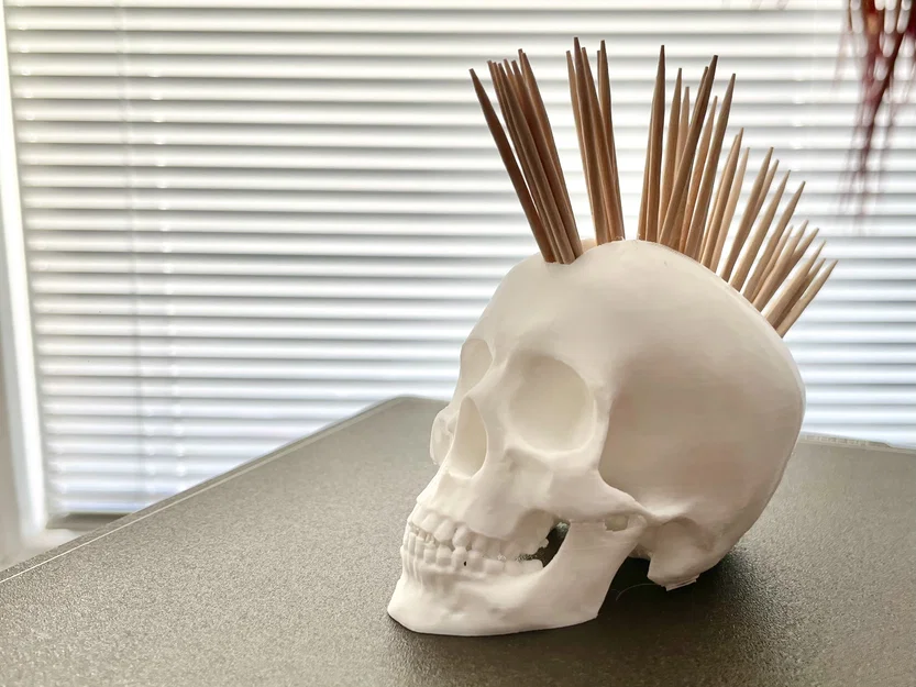 Ống Cắm Tăm Đầu Lâu Punk - Image 1