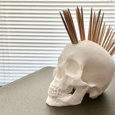 Ống Cắm Tăm Đầu Lâu Punk